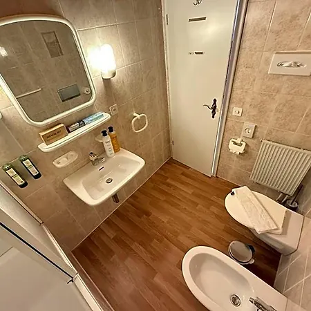 فندق Parkhotel Beatenberg إنترلاكن